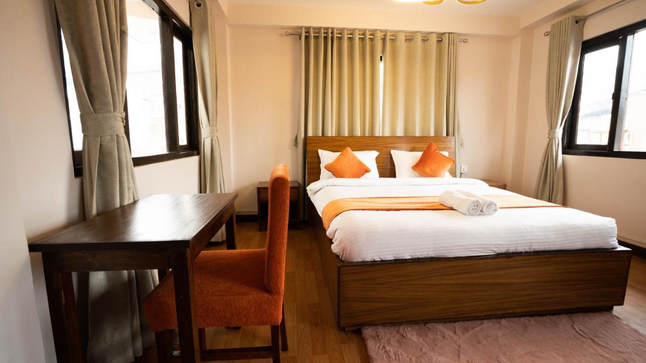 Hotel Pala Kathmandu Buitenkant foto