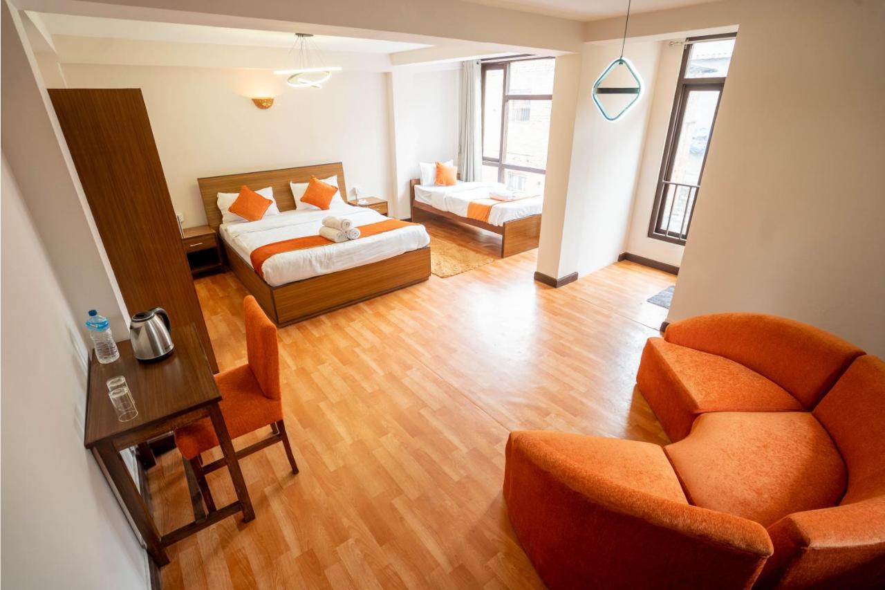 Hotel Pala Kathmandu Buitenkant foto