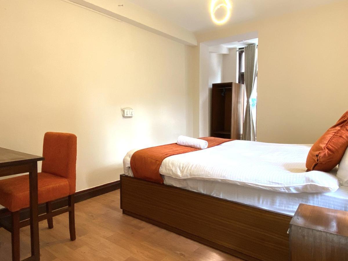Hotel Pala Kathmandu Buitenkant foto
